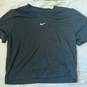 Cropped black nike shirt